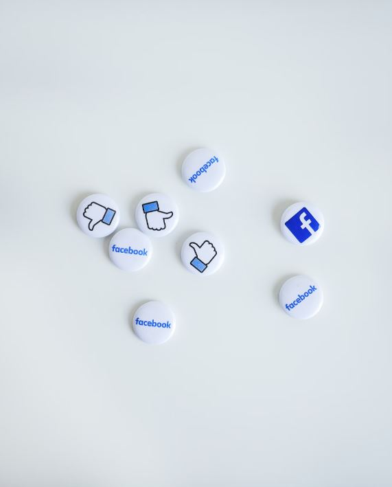 How to Run a Facebook Giveaway: A 6-Step Guide